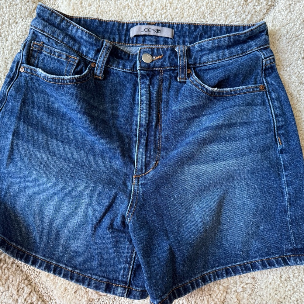 JOE’S JEAN Blue Denim Shorts, size 28